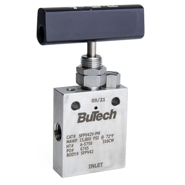 Picture of 8NPT BUTECH 15,000PSI NEEDLE VALVE 2-WAY ANGLE V STEM 316 PANEL MOUNT